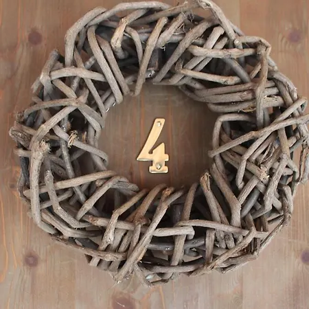 Lägenhet Vanii, Rust